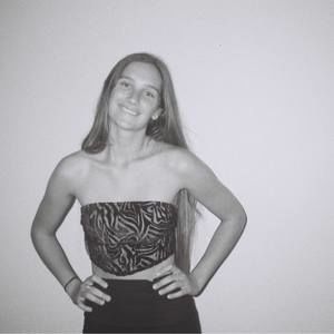 Meet your Posher, Ella